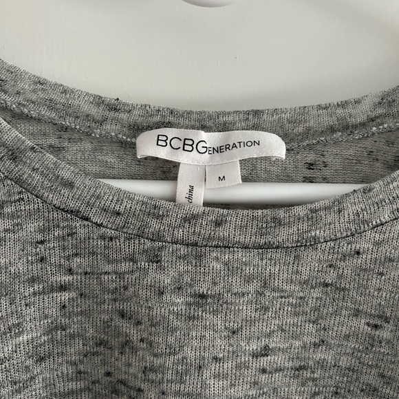 BCBG lightweight sweater - Picture 2 of 5